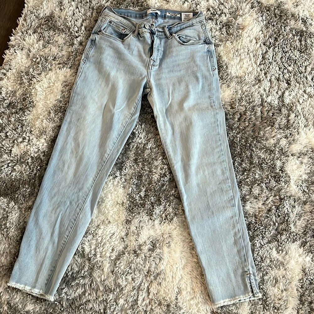 Skinny Crop Light Jeans size 2 New